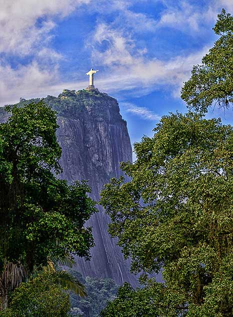 Redeemer statue